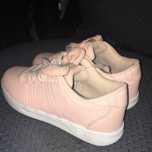 K-Swiss